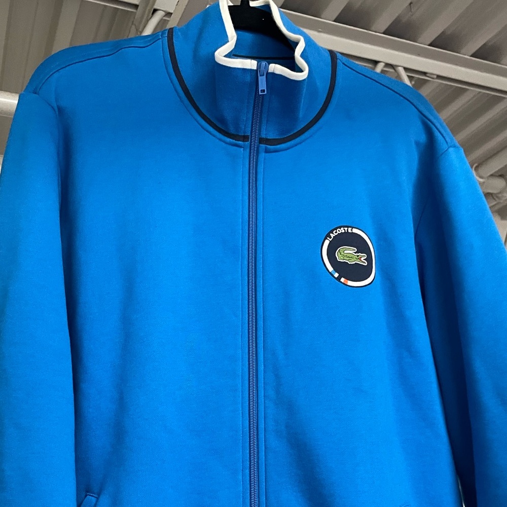 Only worn like five times , I lost a lot of weight I can nolonger fit it